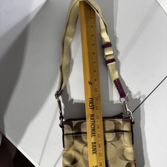 Coach Signature Stripe Shoulder Bag Crossbody Swingpack Berry - Picture 10 of 12